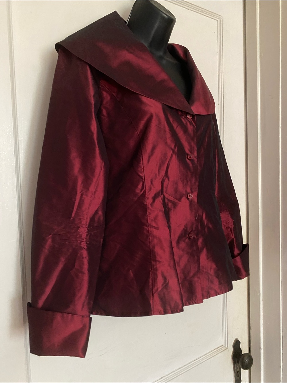 ! Lafayette 148 8 Burgundy Purple Silk Taffeta Wrap Tie Top - Picture 2 of 14